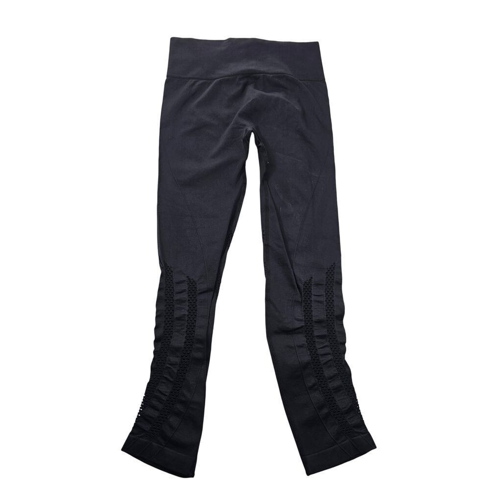 Yummie sz M / L Black stretch minimalist leggings active running yoga
